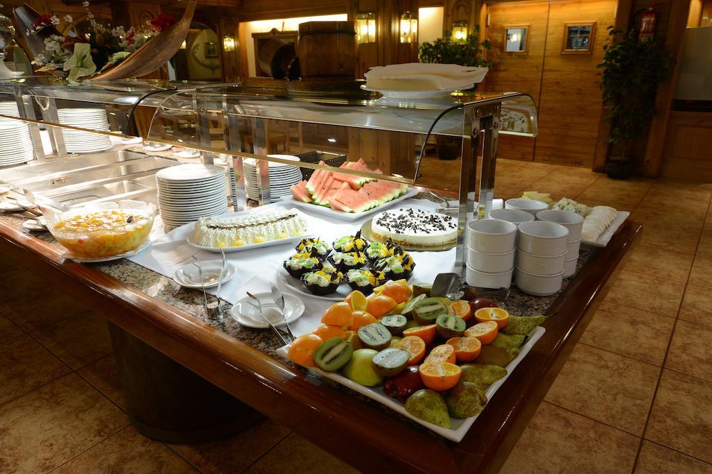 Hotel Del Clos Солдеу Экстерьер фото
